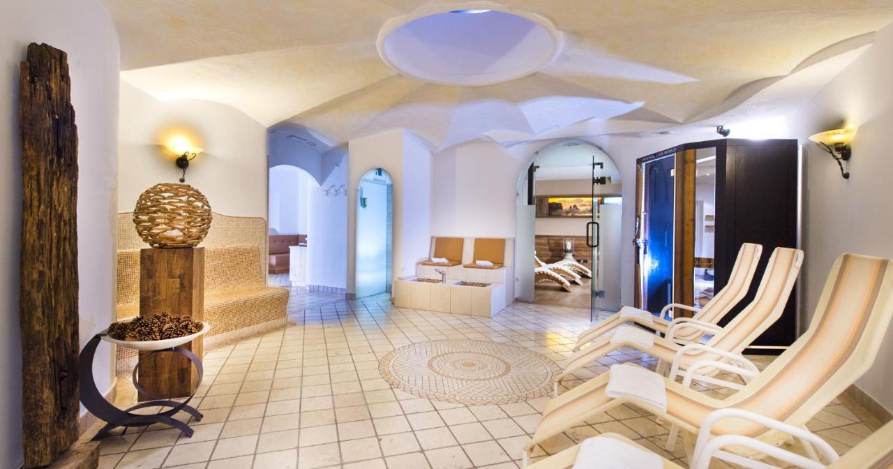 Hotel Alpenroyal Castelrotto Luaran gambar