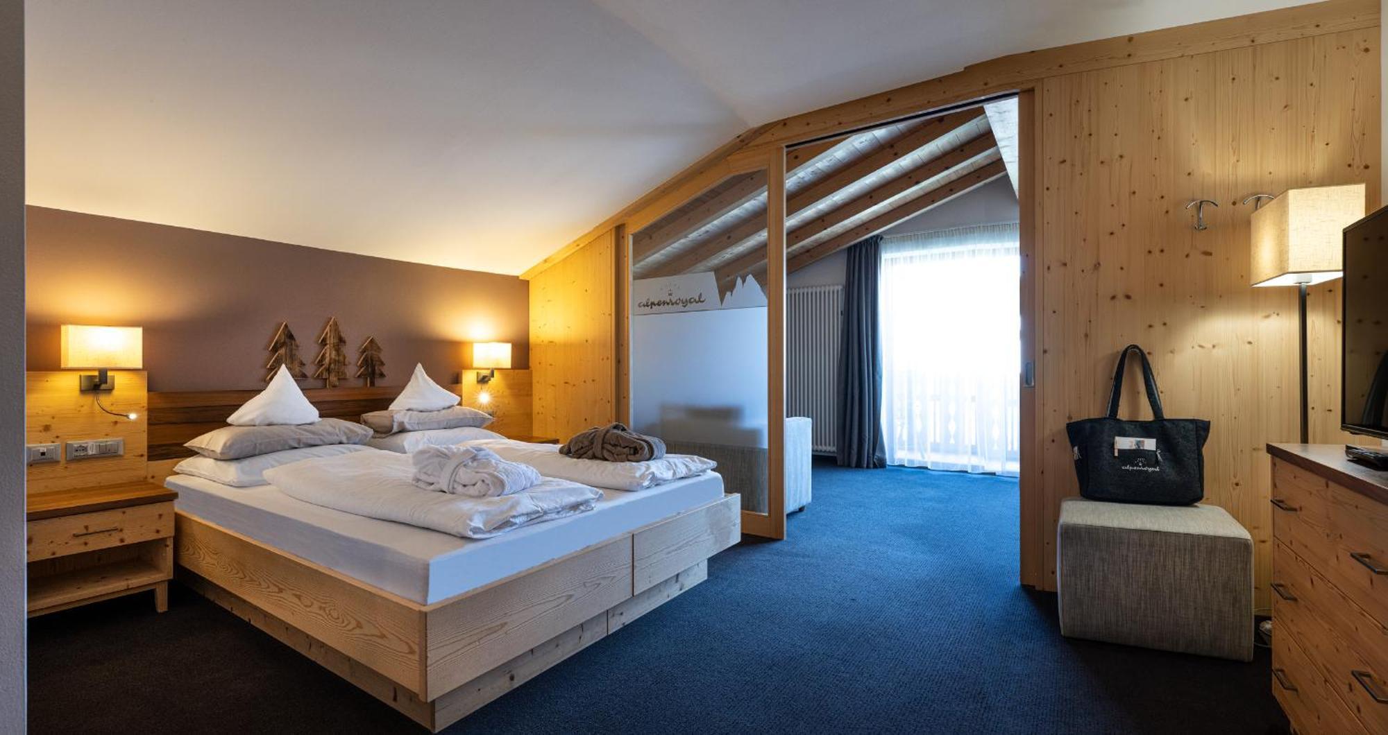 Hotel Alpenroyal Castelrotto Luaran gambar