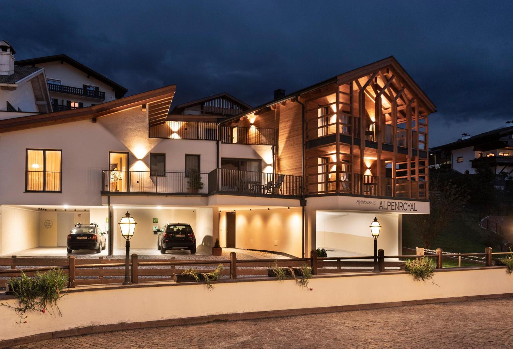 Hotel Alpenroyal Castelrotto Luaran gambar
