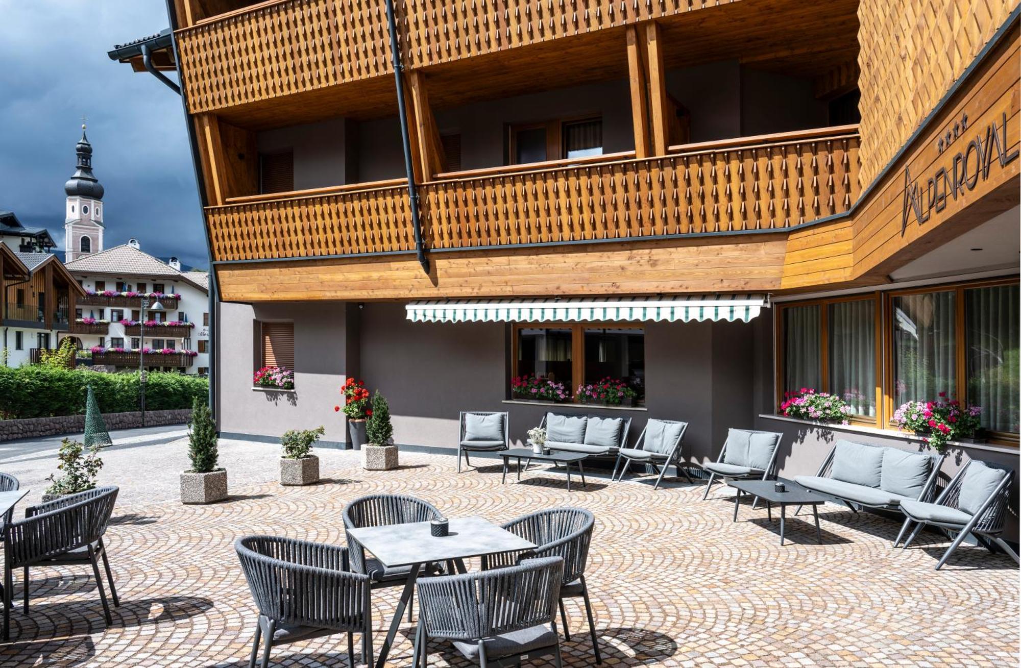 Hotel Alpenroyal Castelrotto Luaran gambar