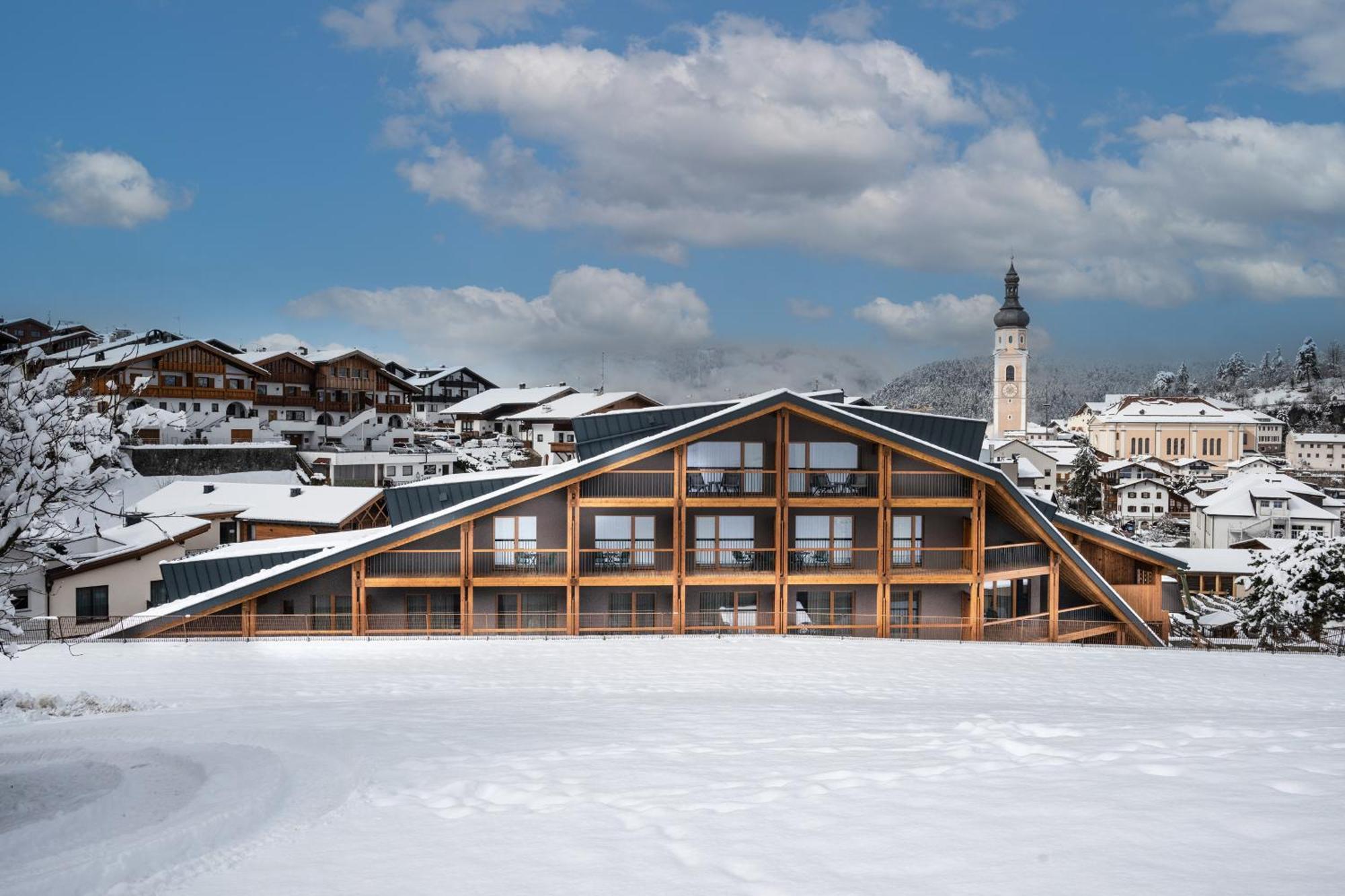Hotel Alpenroyal Castelrotto Luaran gambar